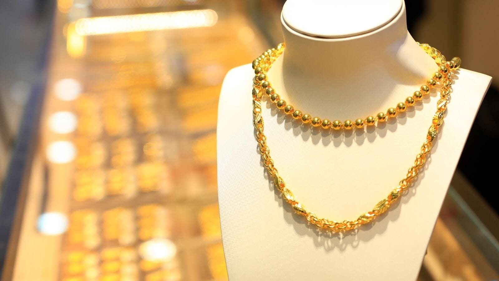 Gold jewellery