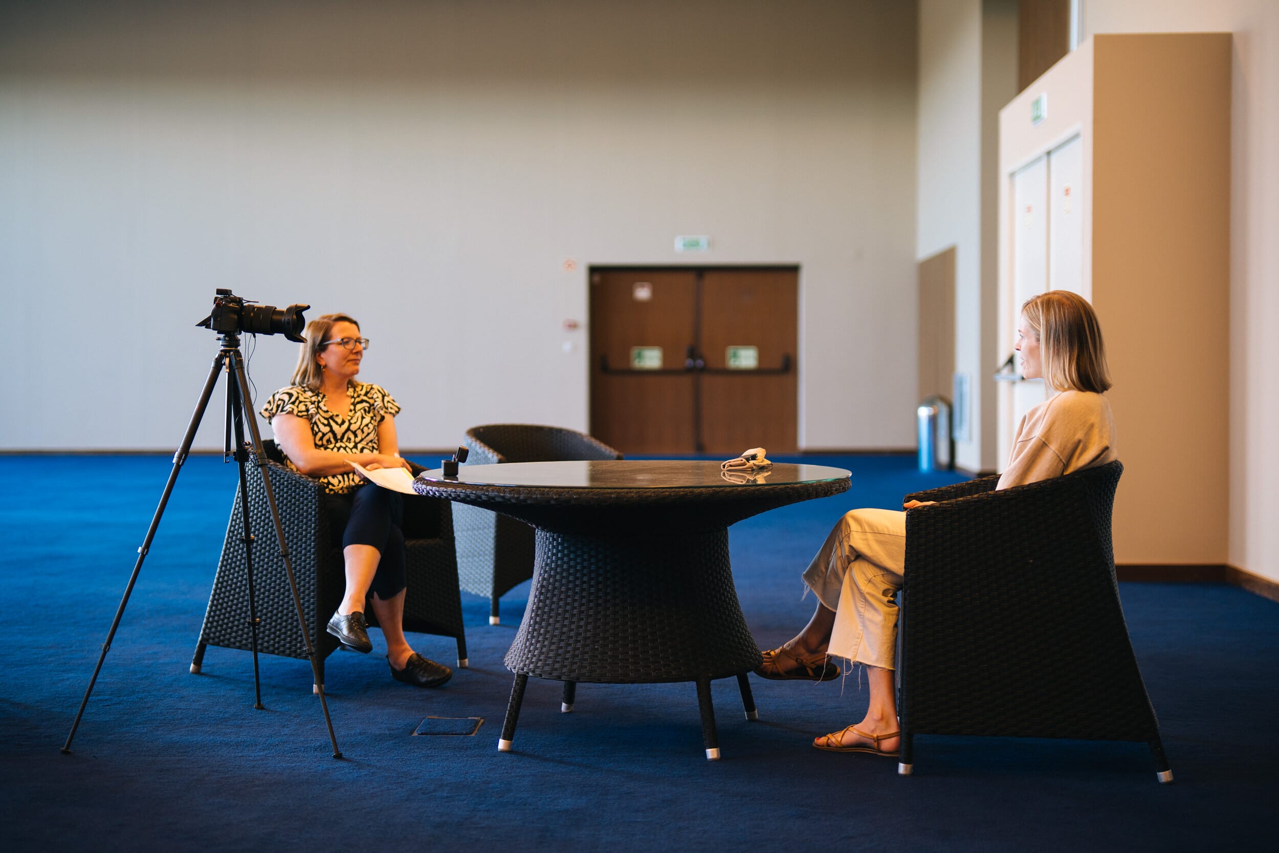Sarah, Kaki interview (wide)