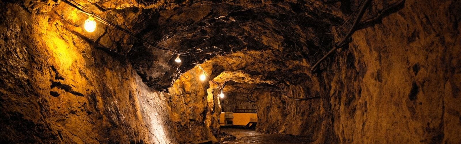 Gold mine (wide)