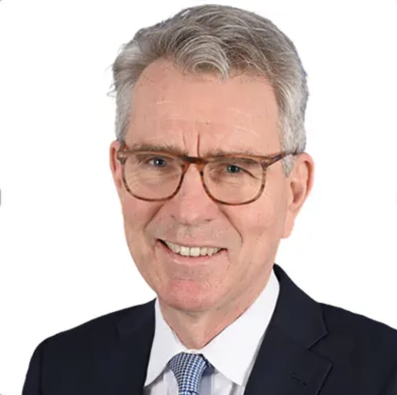 The Hon Geoffrey Pyatt